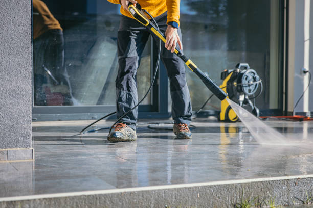 Post-Construction Pressure Washing in Universal City, TX